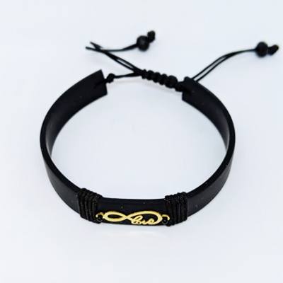 Gold Bracelet: Infinite Love Pattern
