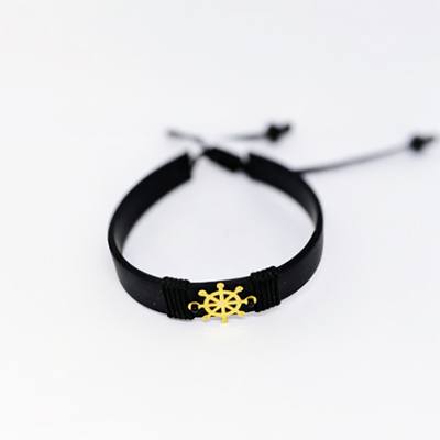 Gold Bracelet: Helm Pattern