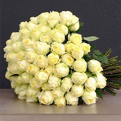 Flowers: 100 White Roses (White Heart)