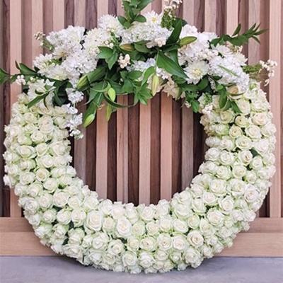 Flowerss: Wreath, Serene Blessings