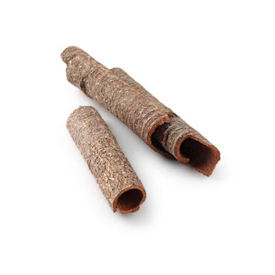 Korfi (Cinnamon Sticks), Erfe
